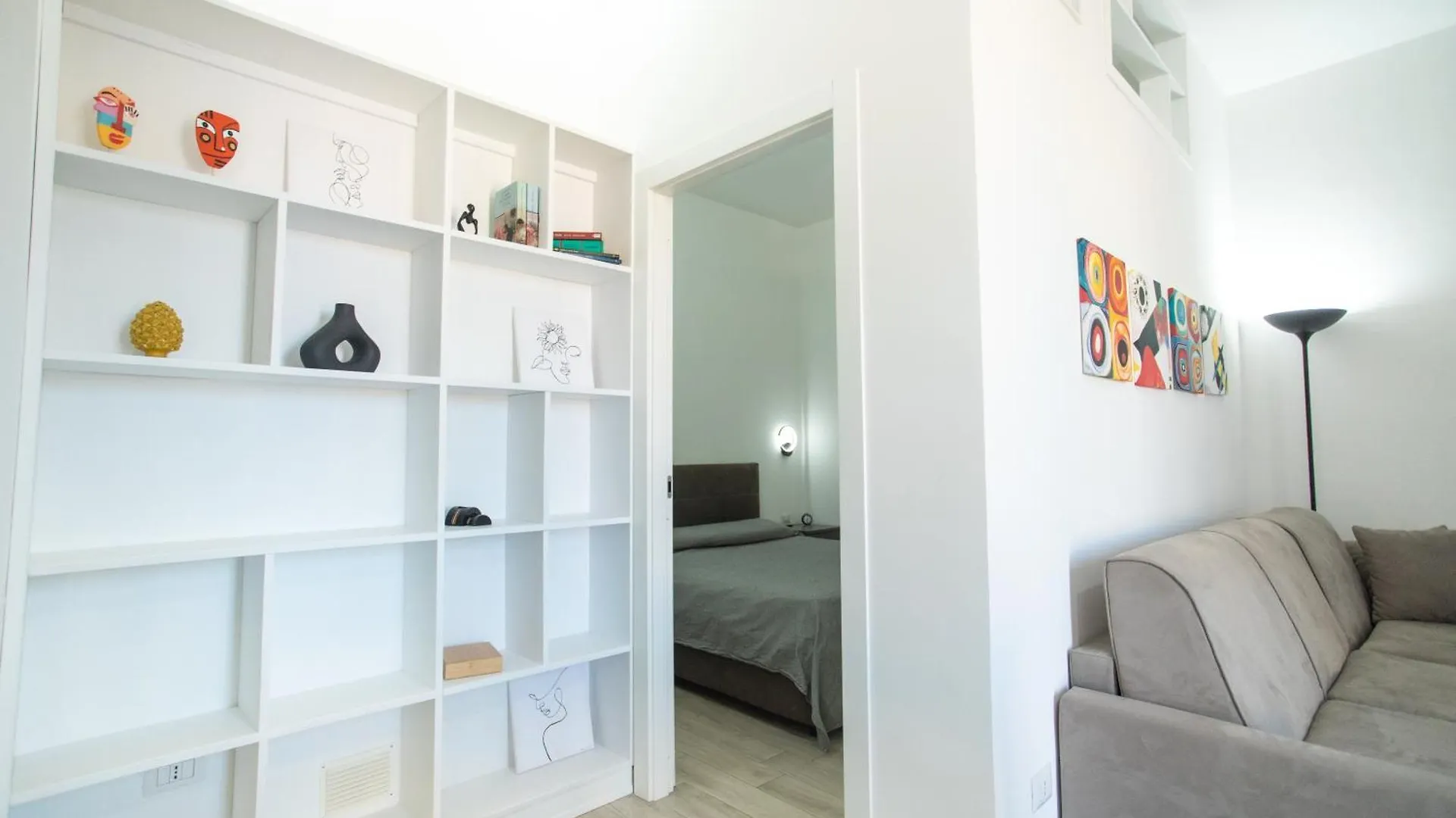 Casa Daniele contacts